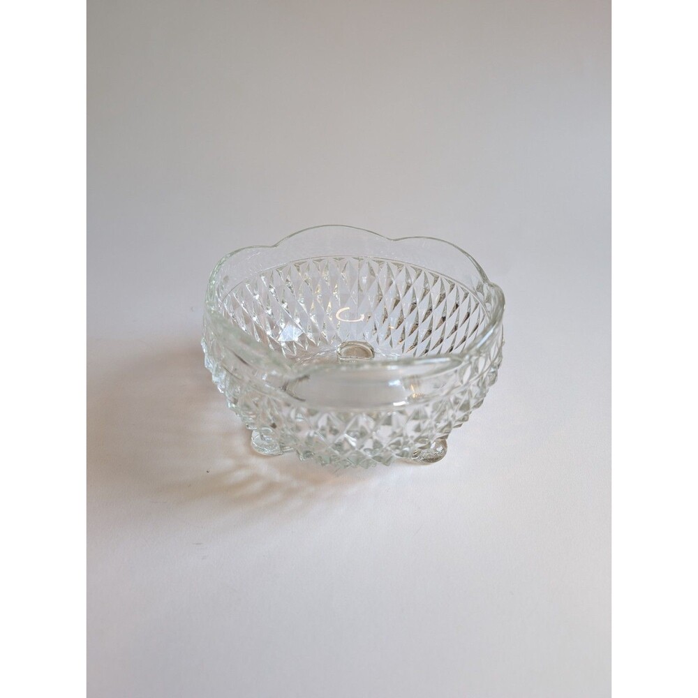 Vintage Indiana Glass Diamond Point 3 Footed Candy Bowl Dish Clear 5"